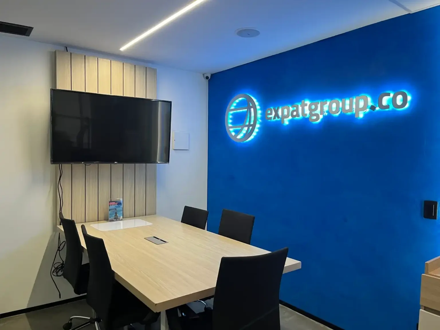 Oficina de expatgroup.co en El Poblado Medellin