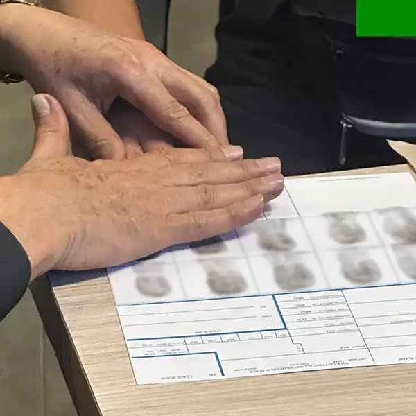 Traditional Ink Fingerprint Service in Colombia